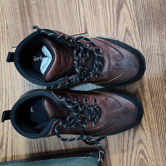 Boys Timberland boots real genuine leather - Picture 2 of 11